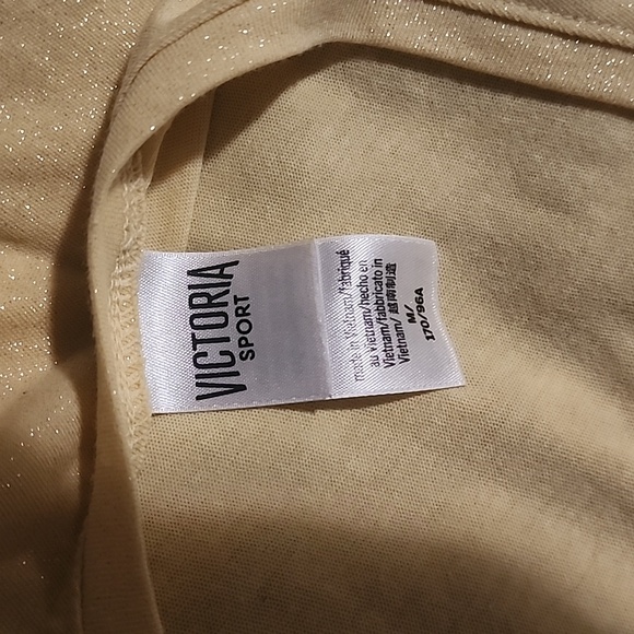 Victoria Sport Tee - Picture 4 of 4